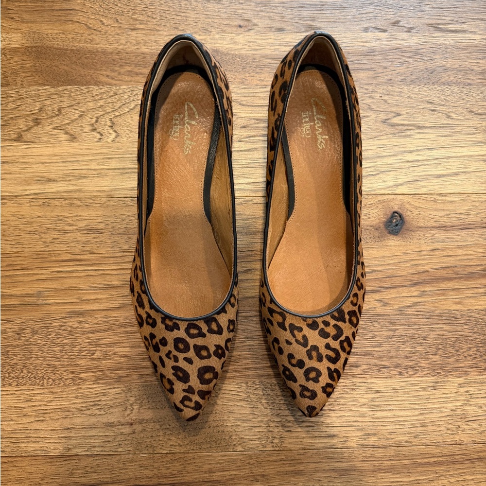 Clarks Brown Leopard Print Heels Women’s Sz 9.5 Classic Animal‎ Print Leather